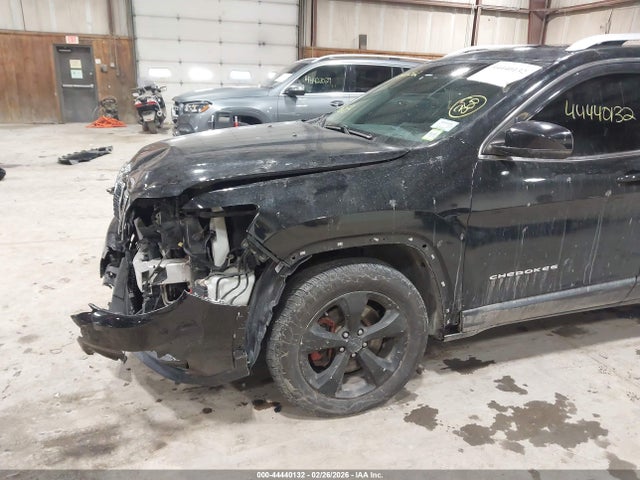 Продажа на аукционе авто 2019 Jeep Cherokee Limited 4x4, vin: 1C4PJMDN1KD117509, номер лота: 44440132
