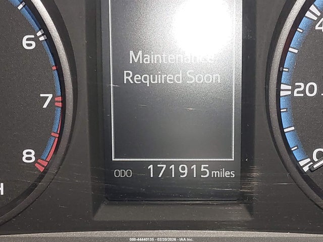 Toyota RAV4 LE 2017 2T3BFREV2HW662508 Image 16