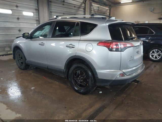 Toyota RAV4 LE 2017 2T3BFREV2HW662508 Image 3