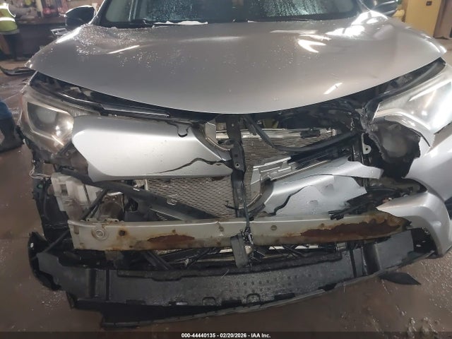 Toyota RAV4 LE 2017 2T3BFREV2HW662508 Image 6