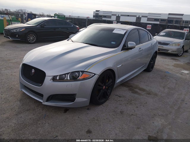 2015 JAGUAR XF SAJWA0F78F8U67951 Photo 1