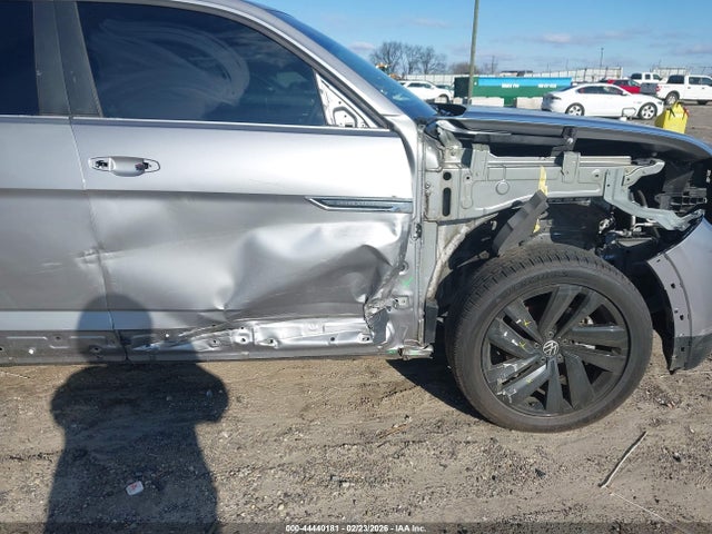 Продажа на аукционе авто 2021 Volkswagen Atlas Cross Sport 2.0t Se W/technology, vin: 1V2WC2CA8MC241583, номер лота: 44440181
