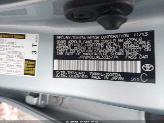 JTDZN3EUXE3323774 Toyota Prius V Five