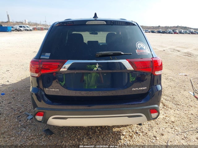44440207 :رقم المزاد ، JA4AD2A31KZ011952 vin ، 2019 Mitsubishi Outlander Es مزاد بيع