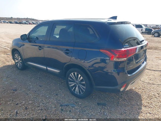 44440207 :رقم المزاد ، JA4AD2A31KZ011952 vin ، 2019 Mitsubishi Outlander Es مزاد بيع