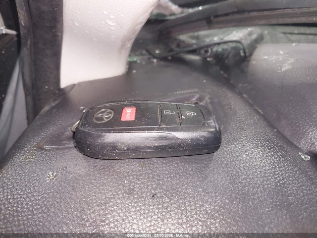 2024 TOYOTA COROLLA CROSS 7MUCAAAG2RV073401 Photo 10