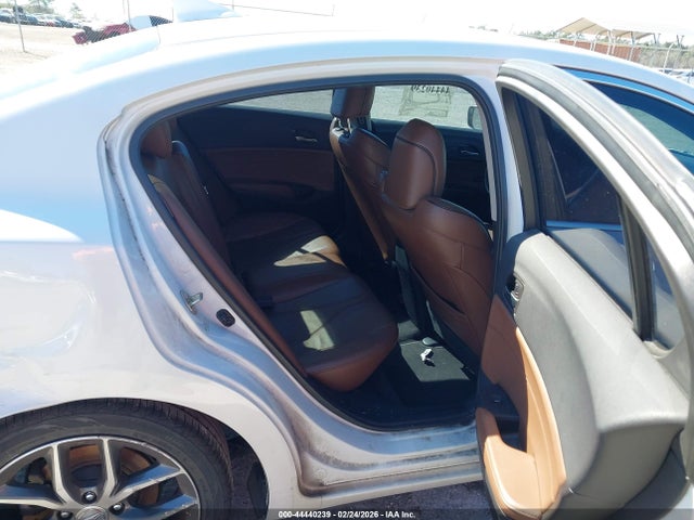 44440239 :رقم المزاد ، 19UDE2F78LA006230 vin ، 2020 Acura Ilx Premium Package/technology Package مزاد بيع