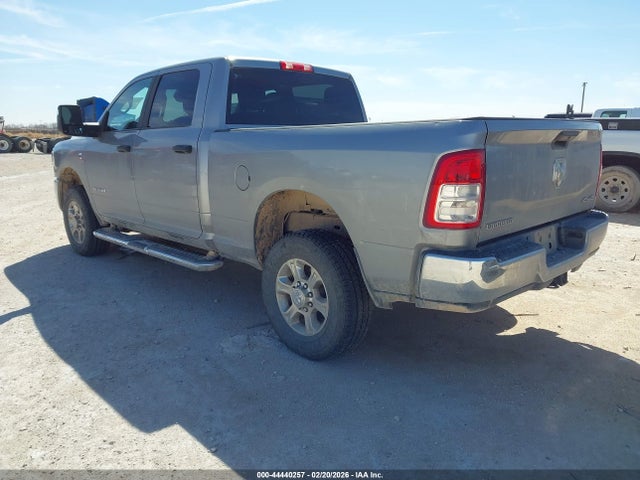 3C6UR5DL6RG303020 RAM 2500 Big Horn 4x4 6&#039;4 Box