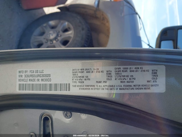 3C6UR5DL6RG303020 RAM 2500 Big Horn 4x4 6&#039;4 Box