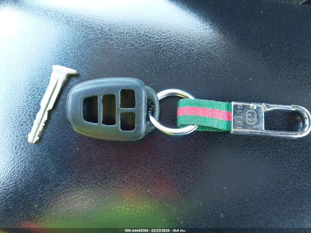 4T1BF1FK0HU295302 Toyota CAMRY LE