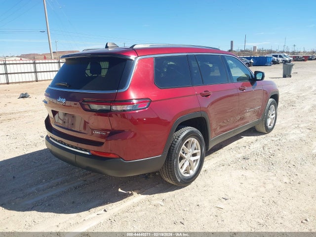 1C4RJJAG5P8867055 Jeep Grand Cherokee L Laredo 4x2