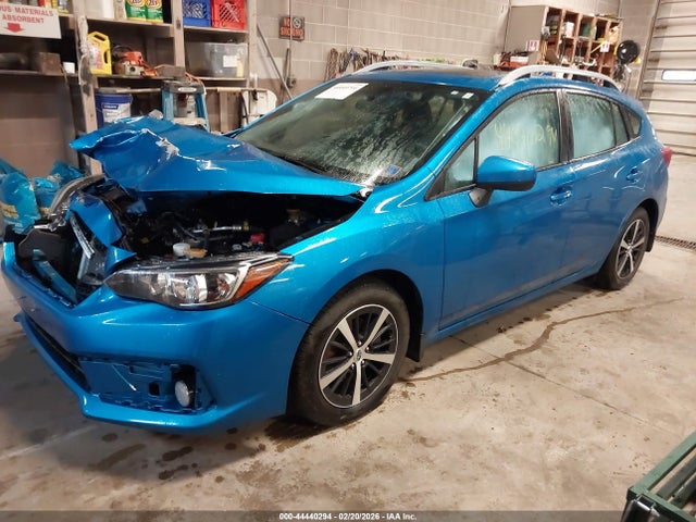 4S3GTAD6XP3710056 Subaru Impreza Premium 5-door