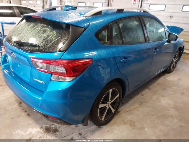 4S3GTAD6XP3710056 Subaru Impreza Premium 5-door