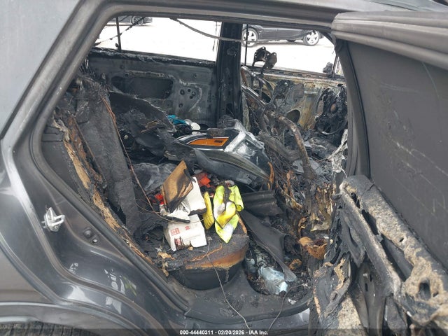 44440311 :رقم المزاد ، 4S4BTADC3N3108530 vin ، 2022 Subaru Outback Premium مزاد بيع