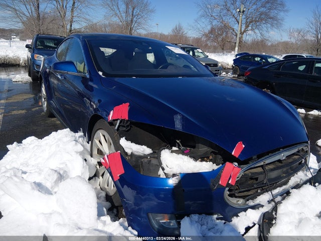 2016 TESLA MODEL S 5YJSA1E20GF136470 Photo 0