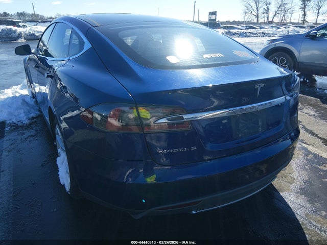 2016 TESLA MODEL S 5YJSA1E20GF136470 Photo 2