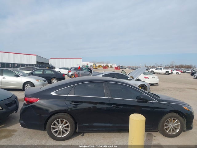 Hyundai SONATA SE 2019 5NPE24AF2KH738124 Image 13