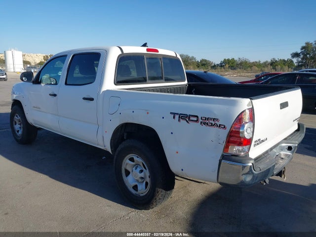 Toyota Tacoma Prerunner V6 2015 3TMJU4GN3FM187645 Image 3