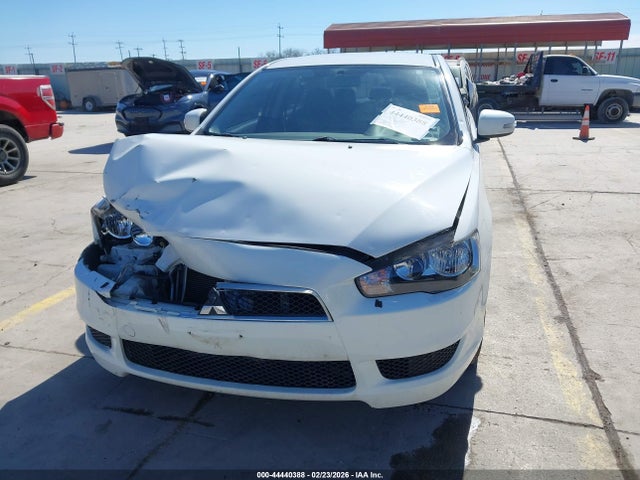 Mitsubishi LANCER ES 2015 JA32U2FU5FU013832 Image 12