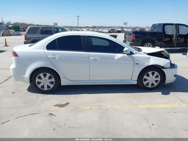 Mitsubishi LANCER ES 2015 JA32U2FU5FU013832 Image 13