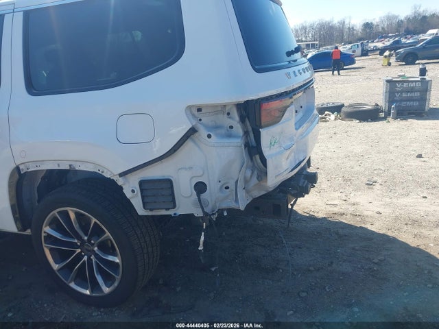 Продажа на аукционе авто 2022 Jeep Wagoneer Series Ii 4x4, vin: 1C4SJVBT9NS216936, номер лота: 44440405