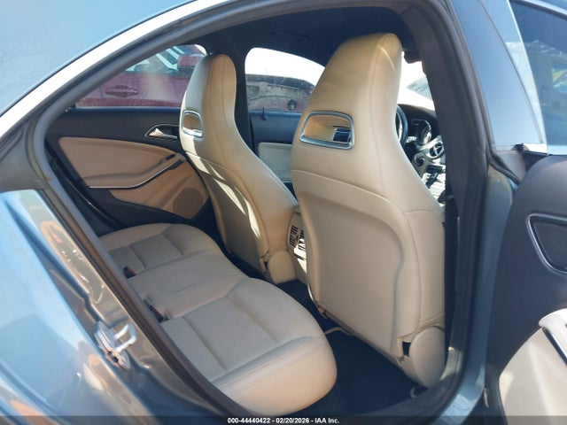 2014 Mercedes-benz Cla 250 მანქანა იყიდება აუქციონზე, vin: WDDSJ4EB6EN078371, აუქციონის ნომერი: 44440422