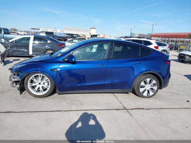 Aukcja sprzedaży 2024 Tesla Model Y Long Range Single Motor Rear-wheel Drive/rwd, vin: 7SAYGDED9RF044081, numer aukcji: 44440436
