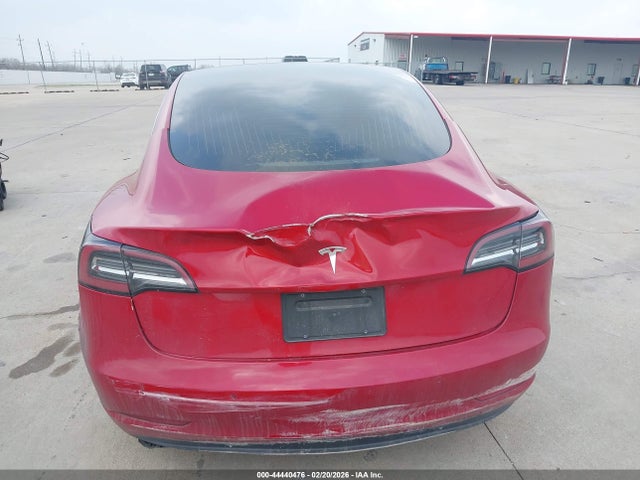 5YJ3E1EA2KF413211 Tesla MODEL 3