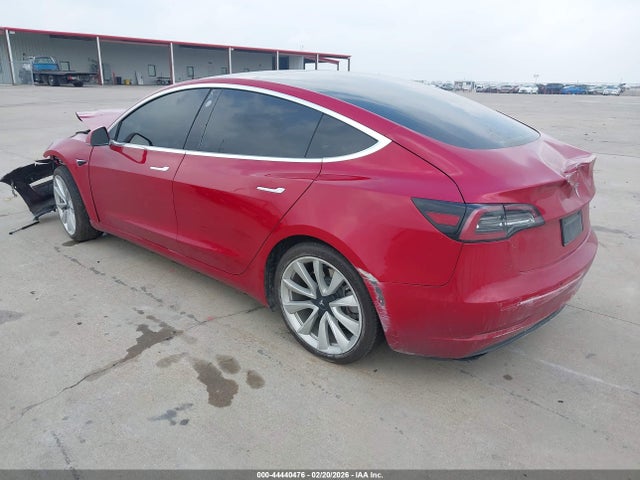 5YJ3E1EA2KF413211 Tesla MODEL 3