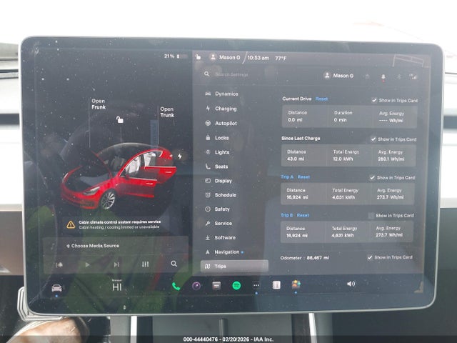 5YJ3E1EA2KF413211 Tesla MODEL 3