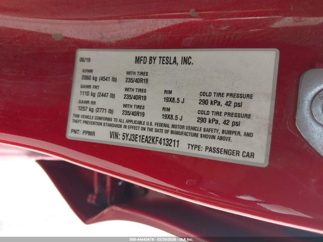 5YJ3E1EA2KF413211 Tesla MODEL 3
