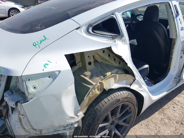 2023 Tesla Model 3 Rear-wheel Drive მანქანა იყიდება აუქციონზე, vin: 5YJ3E1EA0PF401226, აუქციონის ნომერი: 44440499
