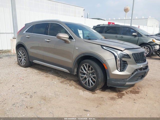 2020 CADILLAC XT4 1GYFZCR48LF135598 Photo 0
