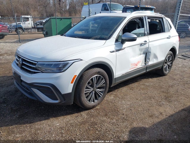 Продаж на аукціоні авто 2024 Volkswagen Tiguan 2.0t Se/2.0t Wolfsburg Edition, vin: 3VVMB7AX5RM201937, номер лоту: 44440532