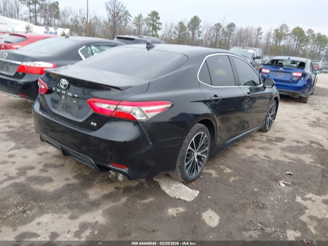 4T1B11HK5KU164742 Toyota CAMRY SE