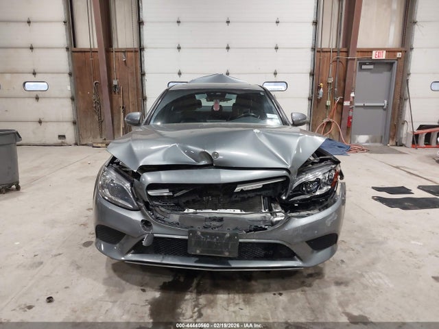 2019 Mercedes-benz C 300 4matic მანქანა იყიდება აუქციონზე, vin: 55SWF8EB2KU289161, აუქციონის ნომერი: 44440560