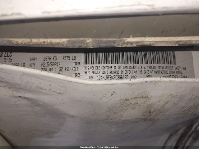 2015 Jeep Patriot Latitude მანქანა იყიდება აუქციონზე, vin: 1C4NJRFBXFD396195, აუქციონის ნომერი: 44440561