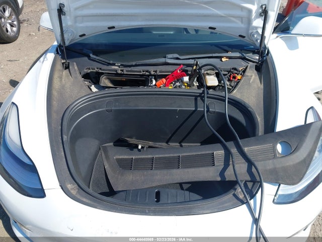 2018 TESLA MODEL 3 5YJ3E1EB6JF117826 Photo 9