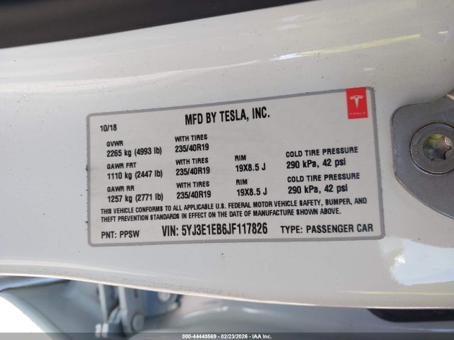 2018 TESLA MODEL 3 5YJ3E1EB6JF117826 Photo 8