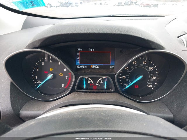 44440575 :رقم المزاد ، 1FMCU0GD2HUC27765 vin ، 2017 Ford Escape Se مزاد بيع