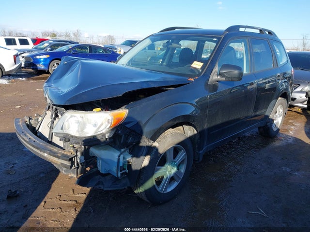 44440598 :رقم المزاد ، JF2SHABC6DH424709 vin ، 2013 Subaru Forester 2.5x مزاد بيع