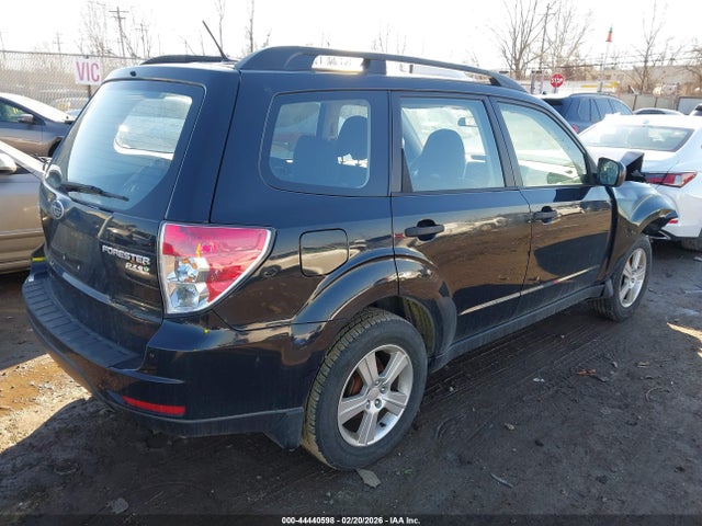 44440598 :رقم المزاد ، JF2SHABC6DH424709 vin ، 2013 Subaru Forester 2.5x مزاد بيع