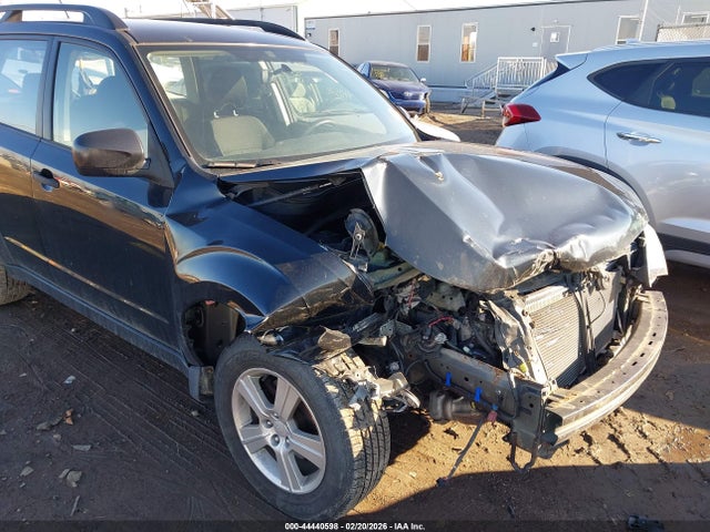 44440598 :رقم المزاد ، JF2SHABC6DH424709 vin ، 2013 Subaru Forester 2.5x مزاد بيع