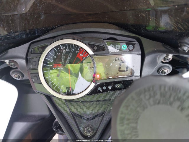 JS1GR7MA9S7100828 Suzuki GSX-R750