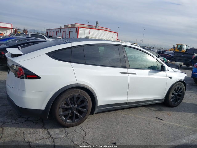 7SAXCDE55PF401009 Tesla Model X Dual Motor All-wheel Drive/standard Range