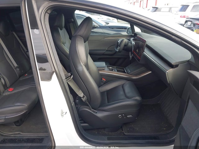 2023 TESLA MODEL X 7SAXCDE55PF401009 Photo 4