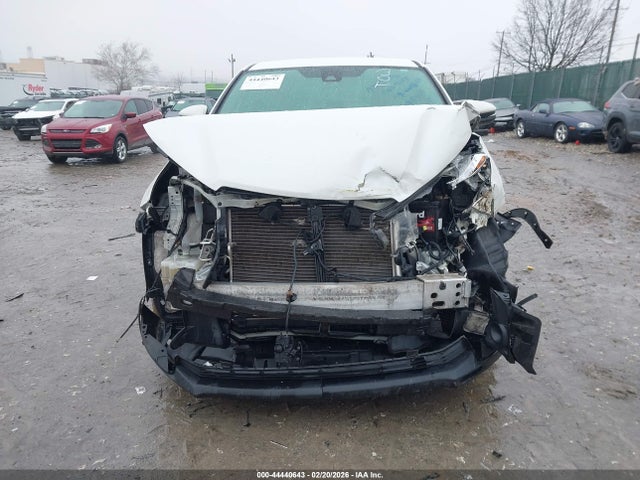5TDZZRFH8KS297579 Toyota Highlander Le