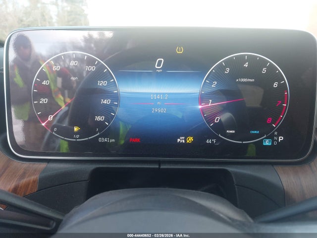 2023 Mercedes-benz C 300 4matic მანქანა იყიდება აუქციონზე, vin: W1KAF4HB8PR070728, აუქციონის ნომერი: 44440652