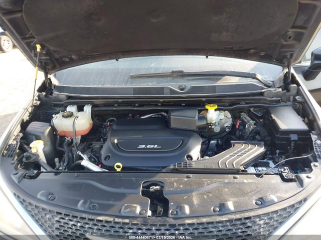 Продаж на аукціоні авто 2017 Chrysler Pacifica Touring-l, vin: 2C4RC1BG2HR739337, номер лоту: 44440671