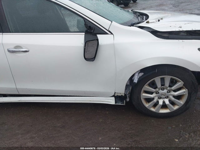 Продажа на аукционе авто 2014 Nissan Altima 2.5 S, vin: 1N4AL3AP5EN253632, номер лота: 44440676